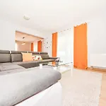 Semesterbostad Anic By Interhome Smilcic