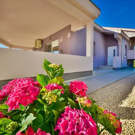 Anic By Interhome Casa de Férias Smilcic