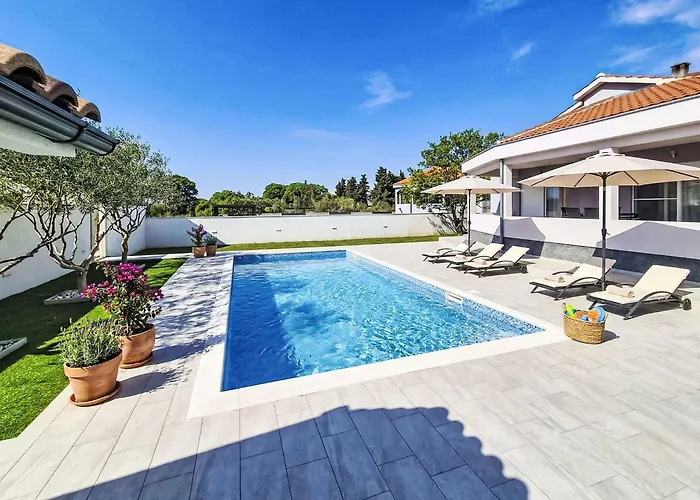 Anic By Interhome *