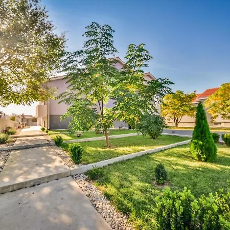 Сasa de vacaciones Anic By Interhome