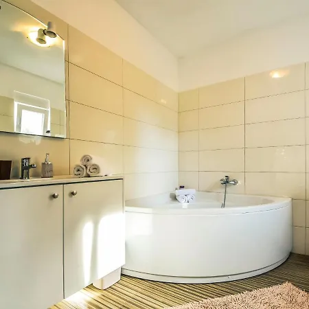 Anic By Interhome Сasa de vacaciones Smilcic