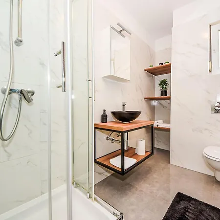 Anic By Interhome * Smilcic