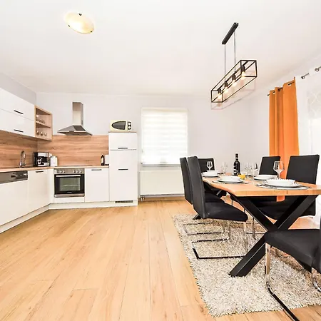 Anic By Interhome * Smilcic